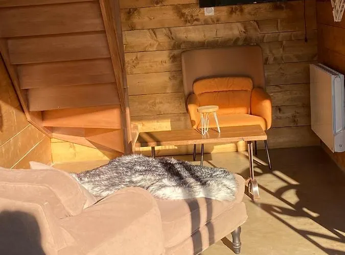 Les Διαμέρισμα *